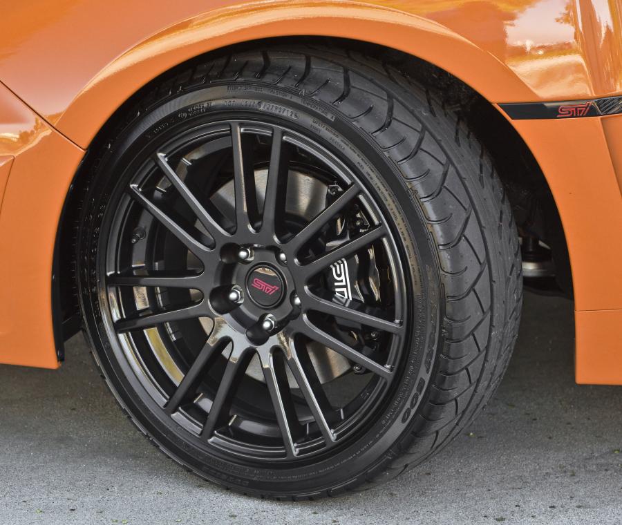  Subaru Impreza WRX STi 2013 года  (US) (фото 17 из 40)